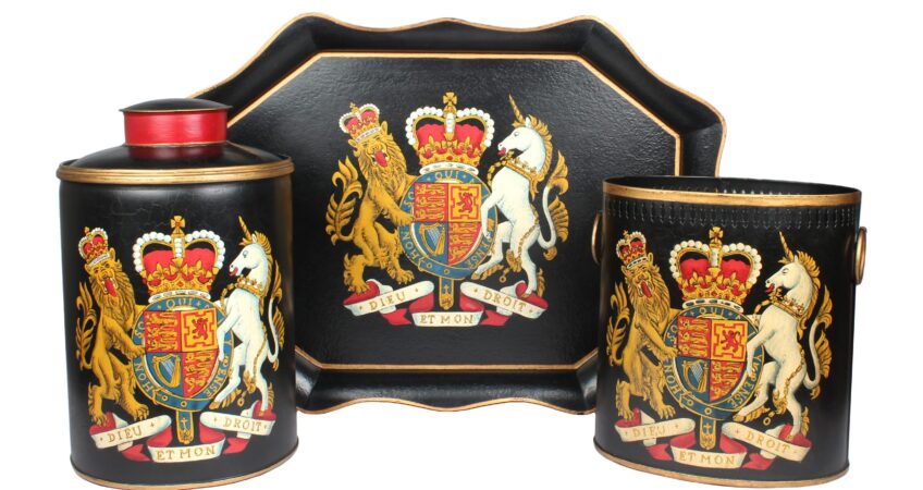 ROYAL COAT OF ARMS  